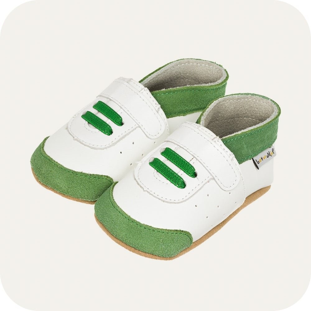 SNEAKER Babyhausschuhe aus weichem Leder (weiß/ grün)