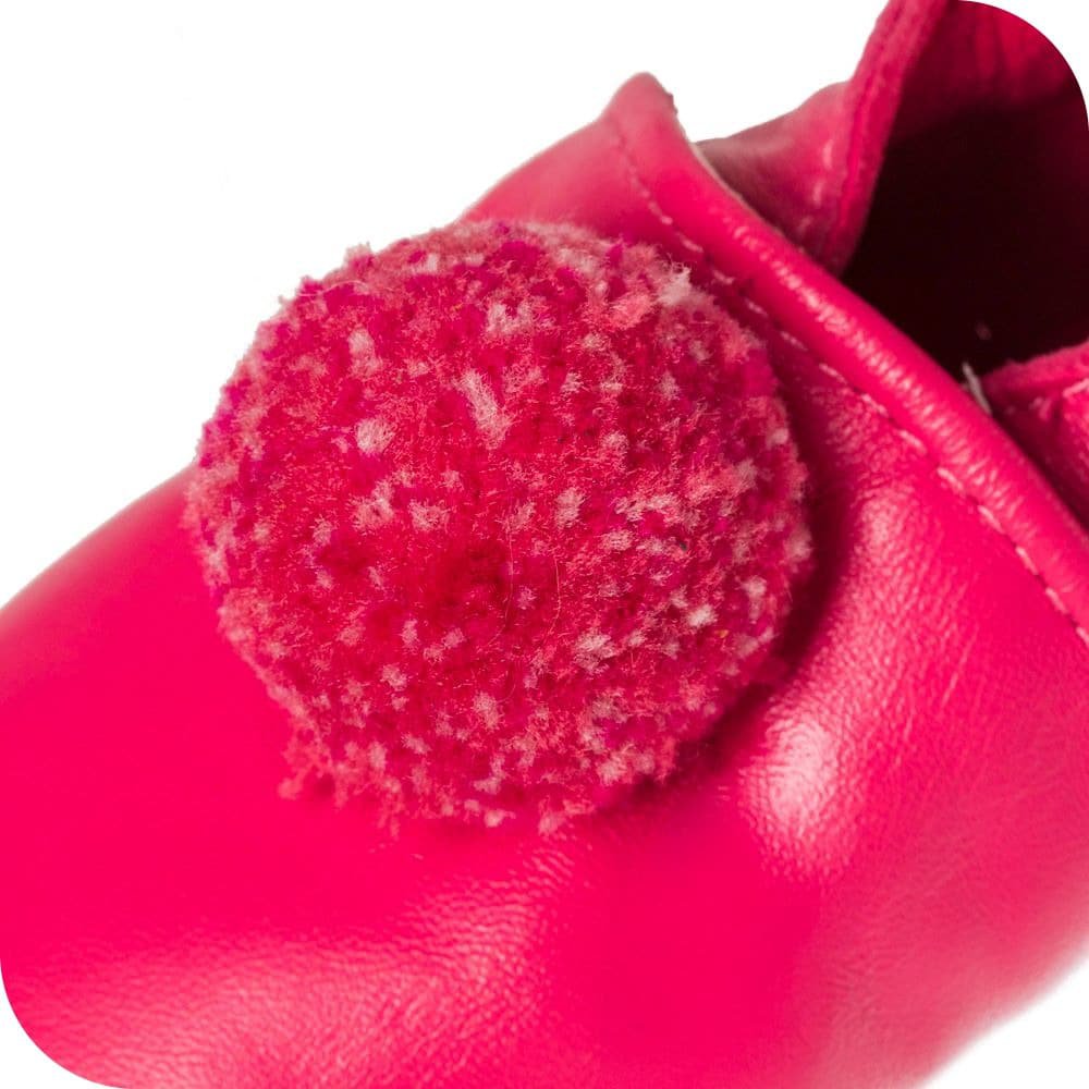FUCHSIA Babyhausschuhe mit Pompons