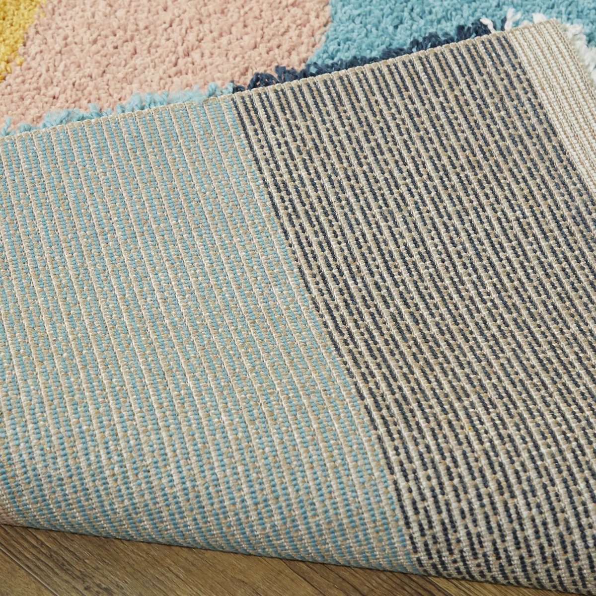 COLORS bequemer Kinderteppich