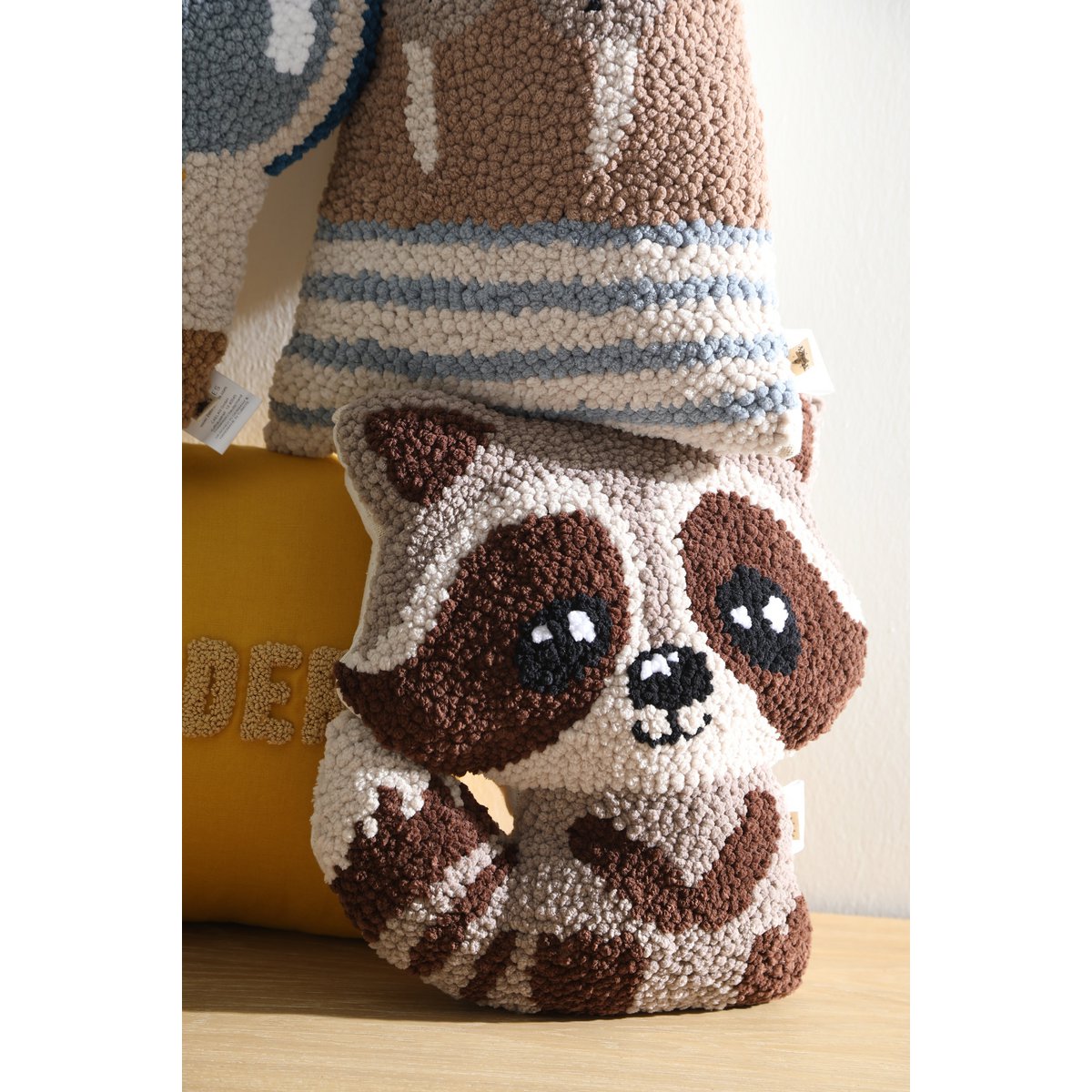 NALLE Waschbär-Kissen